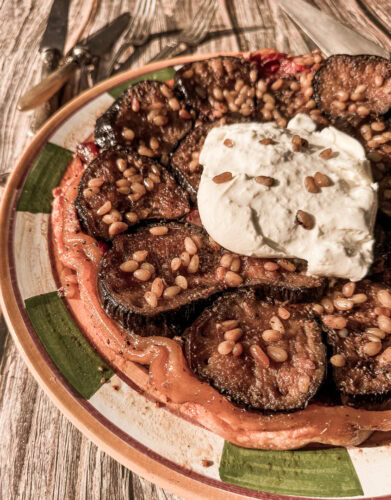 Tarte tatin d'aubergine au bruccio